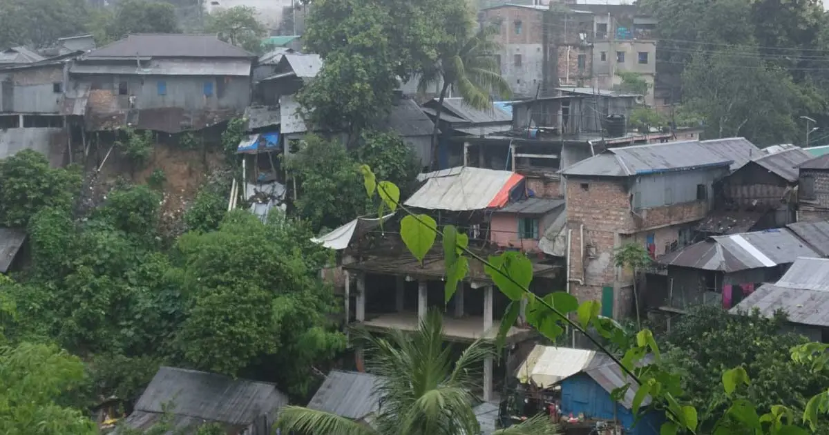 টানাবৃষ্টিতে কাপ্তাই হ্রদের পানির স্তর বৃদ্ধি, পাহাড়ধসেরআশঙ্কা