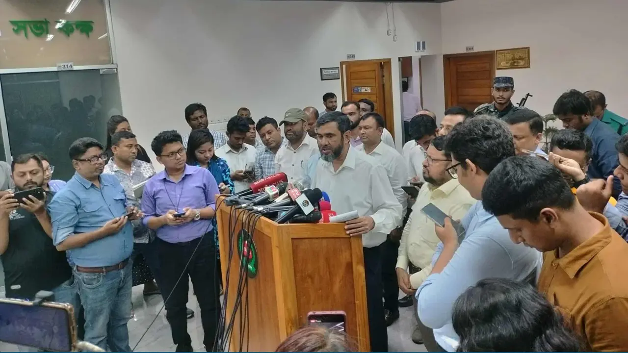 সংসদীয় আসনের পুরো ভোট বাতিলের ক্ষমতা ফেরত চাইল ইসি